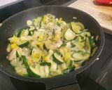 Foto del paso 1 de la receta Crumble de calabacín y pesto