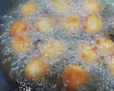 A picture of step 3 of Punugulu - A South Indian evening snack.