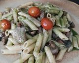 Foto del paso 8 de la receta: Macarrones con setas y salsa de espirulina