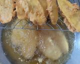Gambar langkah 3 resipi Pisang Goreng Sambal Kicap.