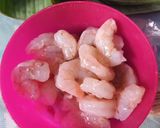Foto langkah ke 1 dari resep Botok Udang Kelapa.