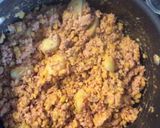 A picture of step 1 of Chicken stuffed cheese burger.