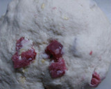 Foto del paso 2 de la receta: Bizcochos de salame y queso con hojaldre express