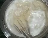 A picture of step 3 of Sooji Cake.