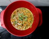 A picture of step 4 of Soyabean and Lauki curry.