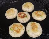 उपवासाचे कटलेट (upwasache cutlets recipe in marathi) रेसिपी स्टेप 3 फोटो 