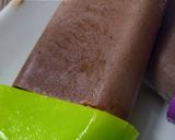 A picture of step 4 of Chocolate Banana Popsicle Recipe | Chocolate Banana Pops.