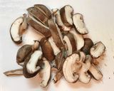 Foto langkah ke 1 dari resep Gyudon Shitake 🍄.