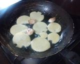 Foto del paso 1 de la receta: Pollo a la chapa con fritas, fritas