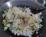 Foto langkah ke 3 dari resep Nasi Goreng Ala Abang-Abang Kaki Lima.