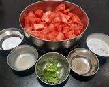 A picture of step 1 of Watermelon Juice.