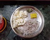 A picture of step 2 of Paneer Tamatari.