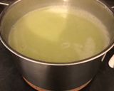 A picture of step 6 of Pea soup-puree.