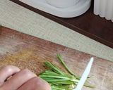 Foto langkah ke 1 dari resep Kucai Sarden Masak Pedas.