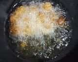 A picture of step 5 of Maggi Manchurian pie.