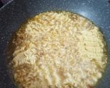 Foto langkah ke 2 dari resep Indomie Masak Kornet.
