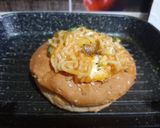 A picture of step 6 of Maggi Saksukha.