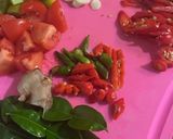 Foto langkah ke 1 dari resep Tumis Ikan Pindang.