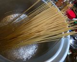 Gambar langkah 1 resipi 2:6:26 - Spaghetti Goreng Daging Manis Pedas.