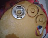 Foto langkah ke 4 dari resep Donat Pisang.