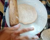 A picture of step 7 of Paneer Paratha.
