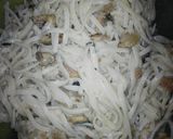 Foto del paso 3 de la receta: Pata de cordero a la provenzal con fideos con hongos