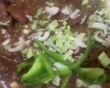 A picture of step 5 of Thai style beef noodles.