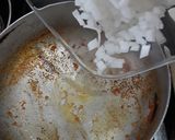 Foto del paso 11 de la receta: Pizza de pepperoni con orilla rellena
