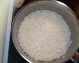 A picture of step 1 of Fried Rice with Egg.