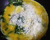 A picture of step 2 of Cheesy spinach omelette.