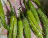 A picture of step 2 of Bhindi fry.