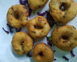 மெது மெது உழுந்து வடை (Ulunthu vadai recipe in tamil) ரெசிபி ஸ்டேப் 3 புகைப்படம்
