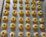 Foto langkah ke 2 dari resep Kue SEMPRIT Susu Simple.