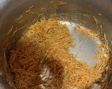 A picture of step 2 of Sweet vermicelli pudding.