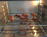Hình bước làm 5 của món Sườn cây nướng, xôi đậu phộng với sữa đặc