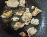 Foto del paso 5 de la receta: Lomos de cerdo con salsa de champiñones