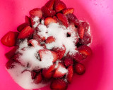 Foto del paso 1 de la receta: Batido de fresa y plátano
