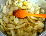 Foto del passaggio 3 della ricetta 124 • Sbriciolata ripiena di mele caramellate con crema leggera 🍎