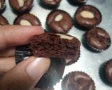 Foto langkah ke 8 dari resep Mini Brownies Cookies No Mixer.