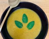 Foto del paso 4 de la receta: Crema fría de melón, curry y hierba buena