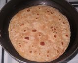 A picture of step 7 of Creamy Egg Frankie.