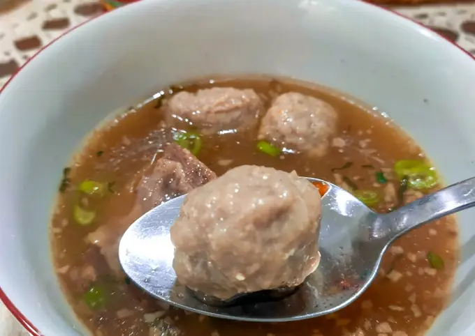 Langkah-langkah untuk membuat Cara membuat Bakso ala Rumahan