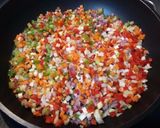 Foto del paso 2 de la receta Noodles jardinera con magro y salsa de soja