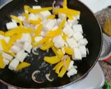 A picture of step 4 of Kadai paneer.