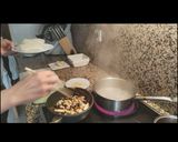 Foto del paso 3 de la receta: Fideus de’arroz amb pollastre