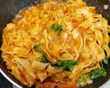 A picture of step 3 of Fettuccine Pasta in red sauce.