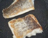 Foto del paso 6 de la receta: Bacalao Skrei a la Plancha con Parmentier de Cebolla a la Naranja