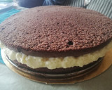 Foto del paso 7 de la receta: Tarta de chocolate rellena de frambuesa y mousse de vainilla 🥧
