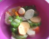 Foto langkah ke 2 dari resep Sayur Bening Oyong Seafood (simple).