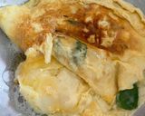 รูปขั้นตอนการทำที่ 4 ของ ไข่เจียวใบกะเพรา